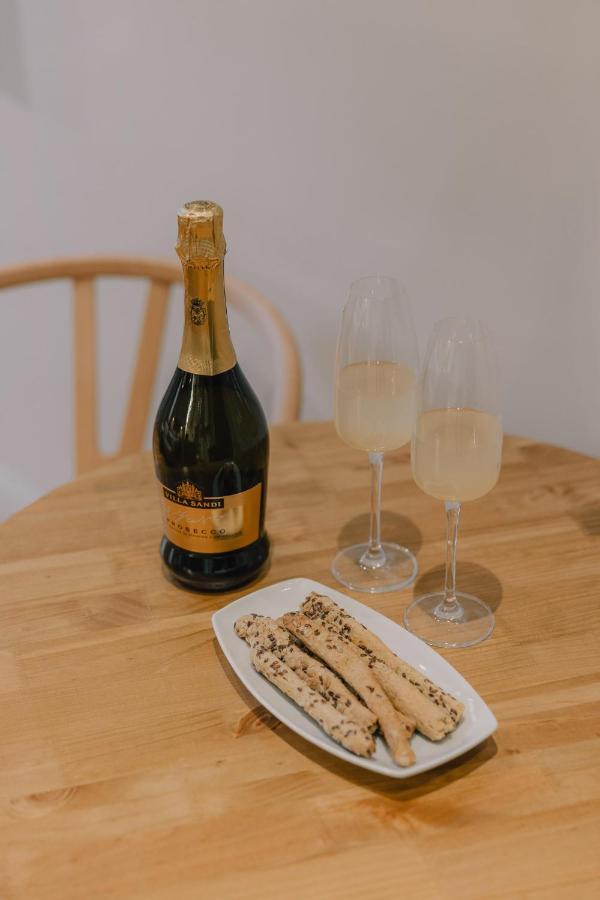 Sanrocco Suites -Corfu Town Luxury Apartments エクステリア 写真