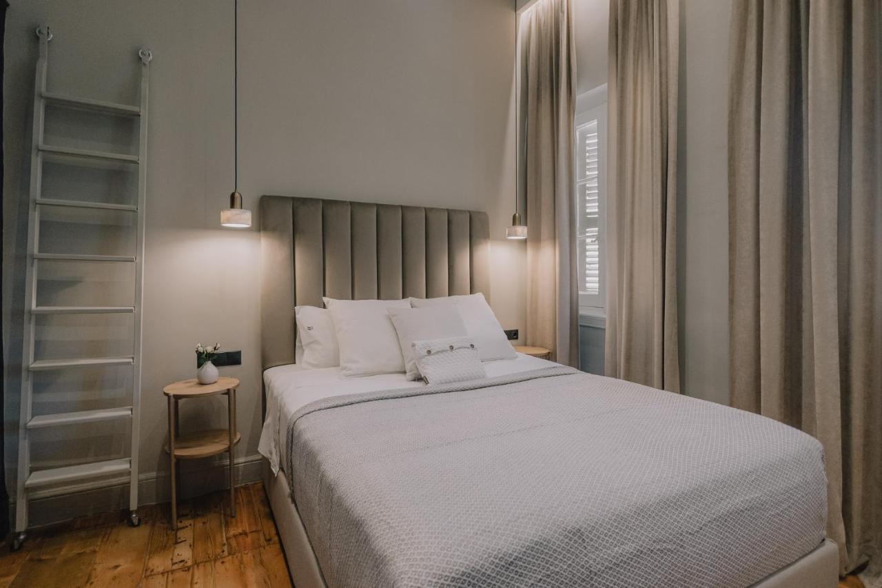 Sanrocco Suites -Corfu Town Luxury Apartments エクステリア 写真