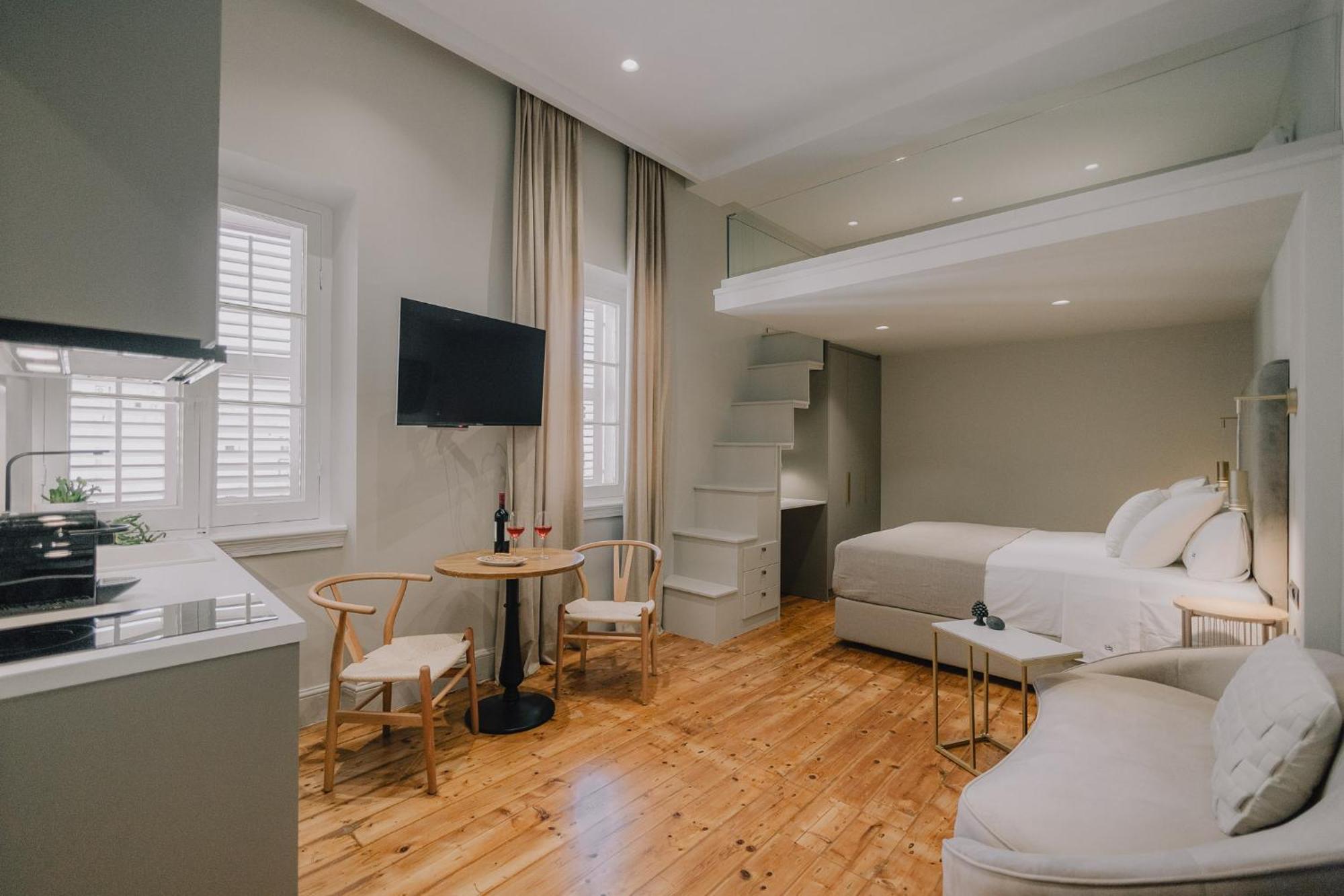 Sanrocco Suites -Corfu Town Luxury Apartments エクステリア 写真